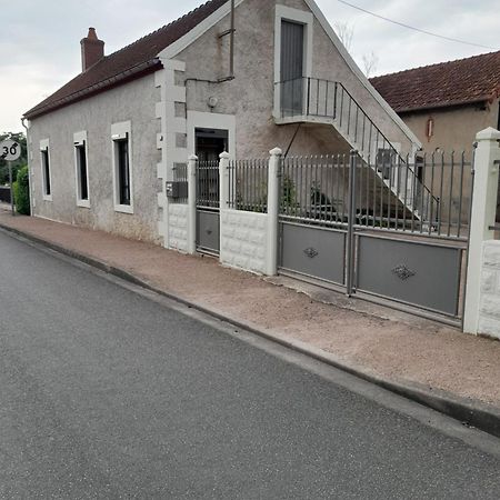 Maison Proche Le Pal 4Kms Thiel-sur-Acolin Kültér fotó